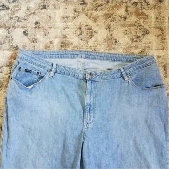 WOMENS Jean Capris - Picture 3 of 4